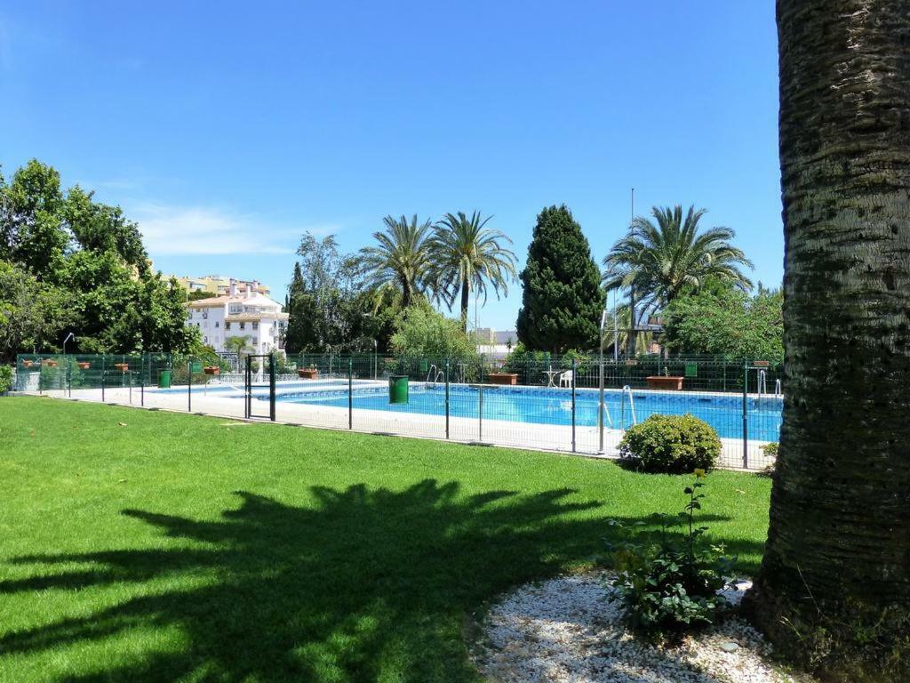 Mar Del Sur Apartamentos- Piscina Y Playa - Parking Gratis Benalmadena Exterior photo